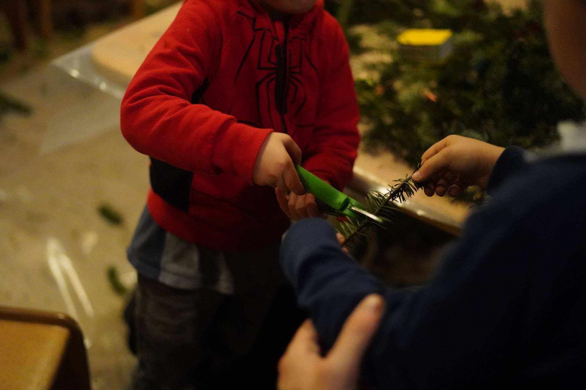 Bambini nel gioco libero all’aperto